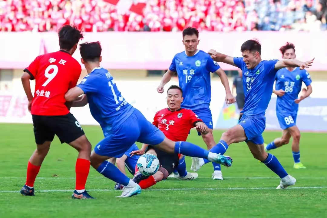 开云登录入口-关于赛地聚焦——中超今夜热度飙升,勒沃库森内部沟通,底气十足,资深球员宣示担当的信息