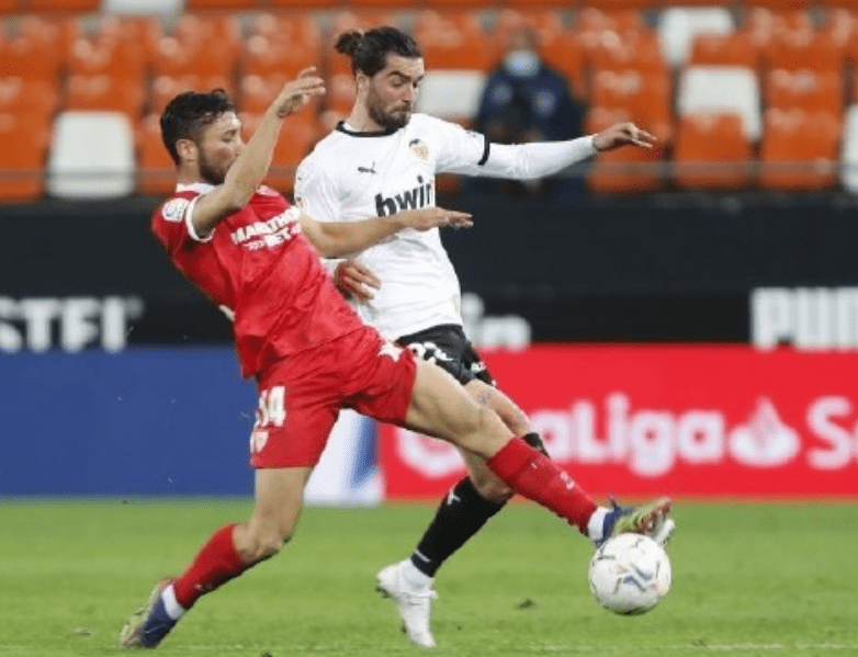 开云-法甲尼斯俱乐部